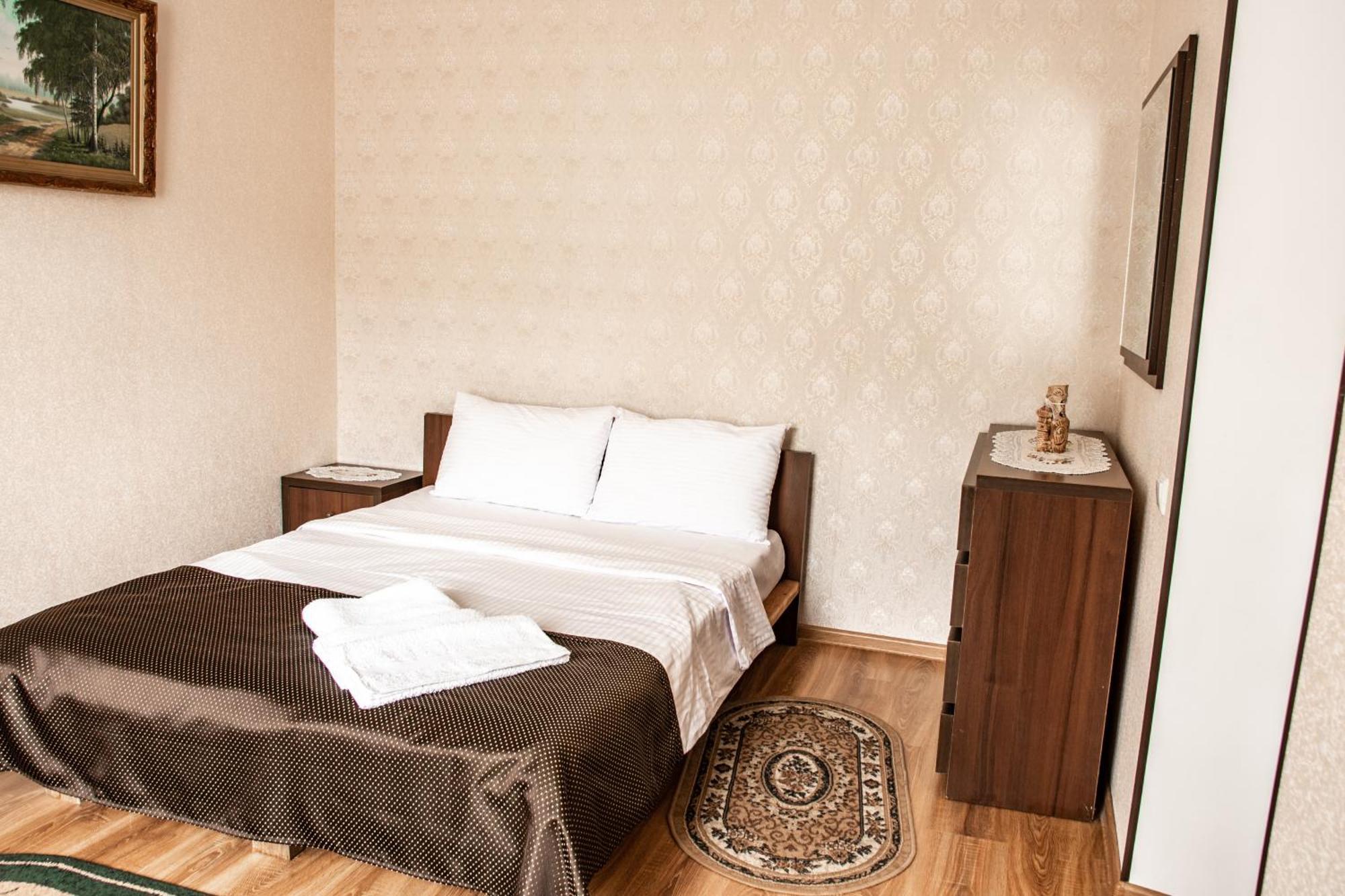 Bilya Richky Hotel Kamianets Podilskyi Bagian luar foto