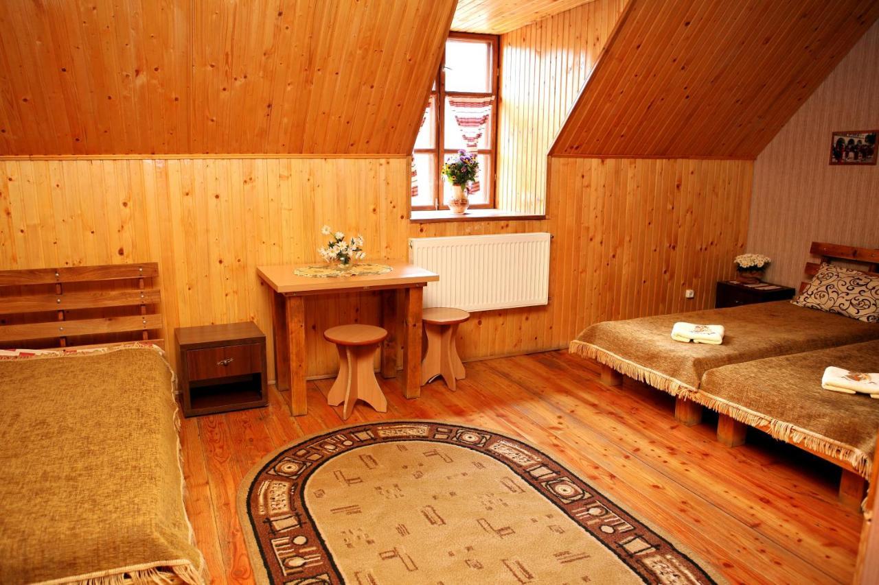Bilya Richky Hotel Kamianets Podilskyi Bagian luar foto